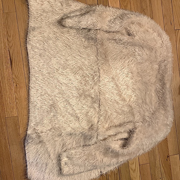 MissKoo Paris Sweater Coat - Picture 5 of 6